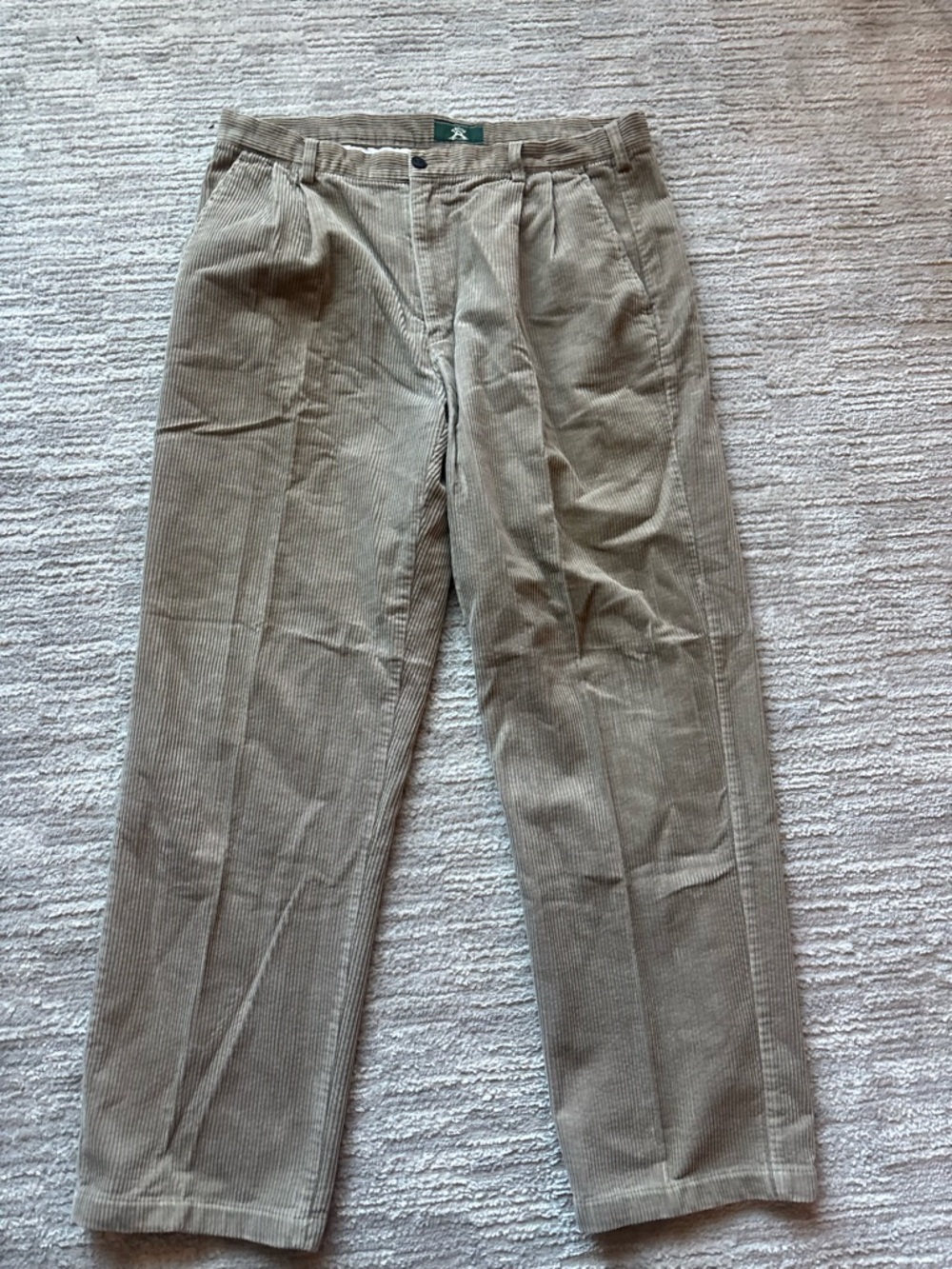 Pantaloons Men's Beige Corduroy Pleated Casual Pants 36 Button Zip Straight Leg
